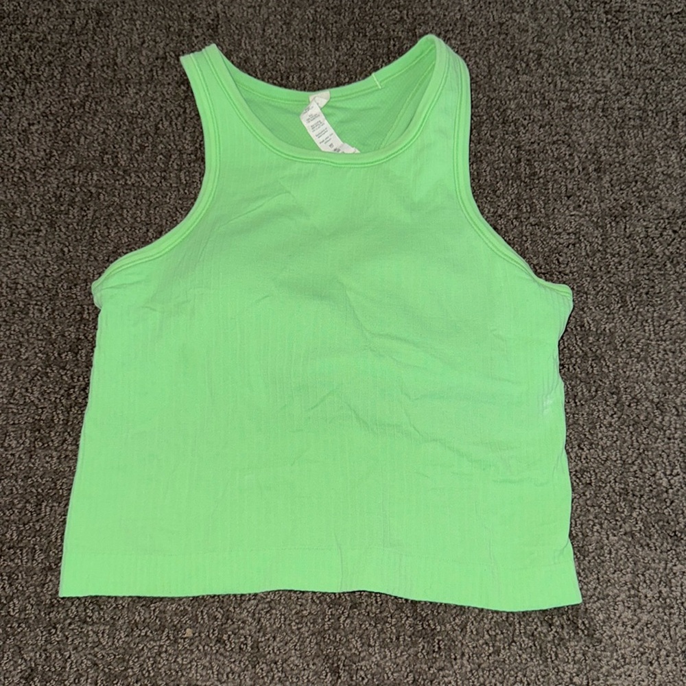 Ebb to street lululemon tank size 4